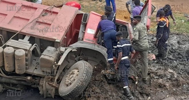 Accident spectaculaire au PK 13&nbsp;: Un jeune chauffeur bloqué plus de 7 heures dans son camion