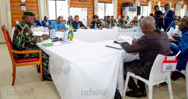 Future constitution gabonaise&nbsp;: le général Oligui Nguema en séminaire avec son gouvernement
