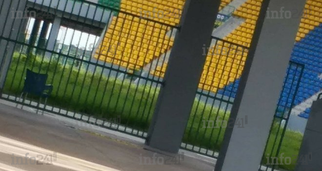 Le stade de Port-Gentil victime de fines hautes herbes&nbsp;!