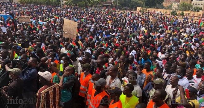 Burkina Faso&nbsp;: Des milliers de manifestants contre la dégradation de la sécurité dans le pays