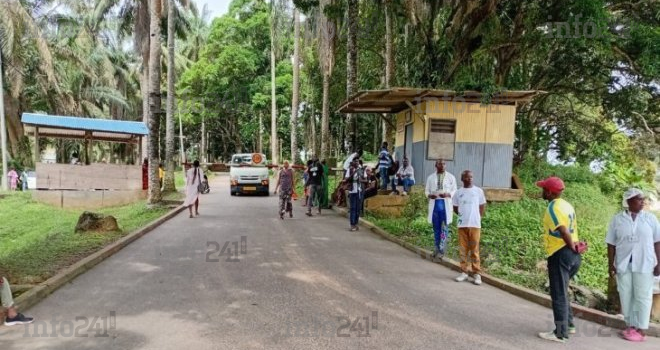 Asphyxiés par 4 mois d’arriérés de salaires, les agents de l’hôpital Schweitzer sur le pied de guerre