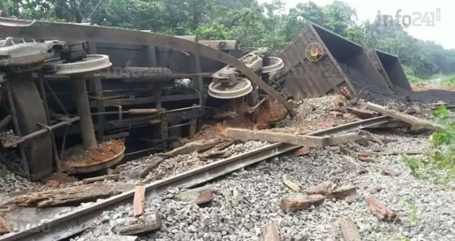 Un train minéralier de la Comilog déraille près d’Oyan